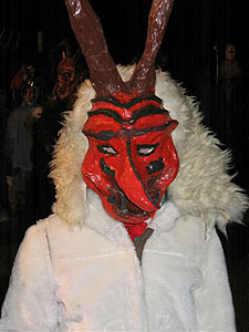 Krampuskränzchen in Niederöblarn, Pension Tilly